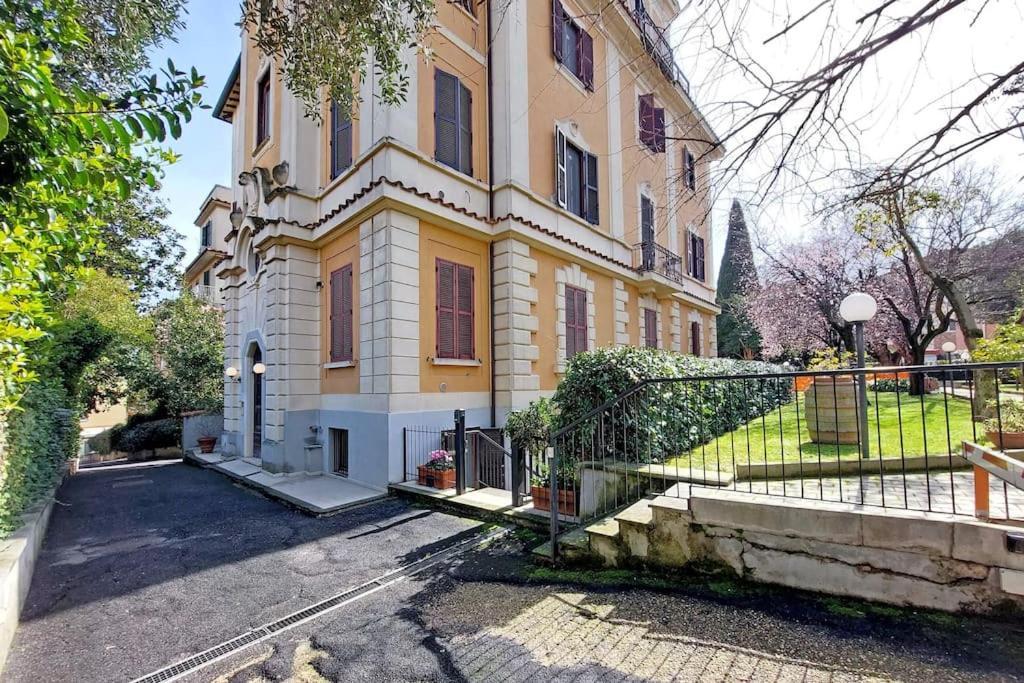 Vatican Apartment With Parking โรม ภายนอก รูปภาพ