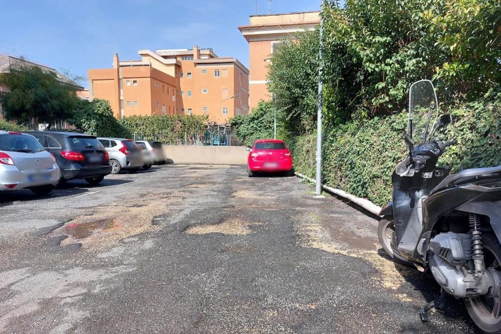 Vatican Apartment With Parking โรม ภายนอก รูปภาพ